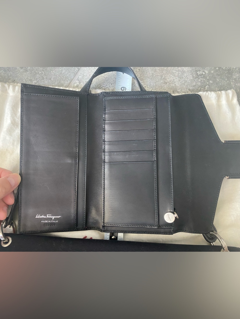 Salvatore Ferragamo Medium canvas Shoulder Bag And Wallet Set Black pre owned - Picture 13 of 17